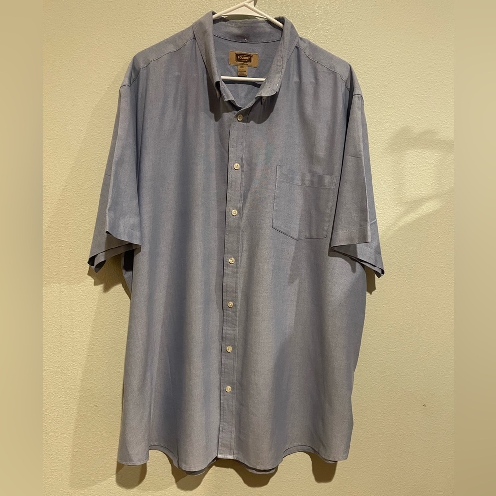 The Foundry Supply Co. Light Blue Casual Button-Down Shirt